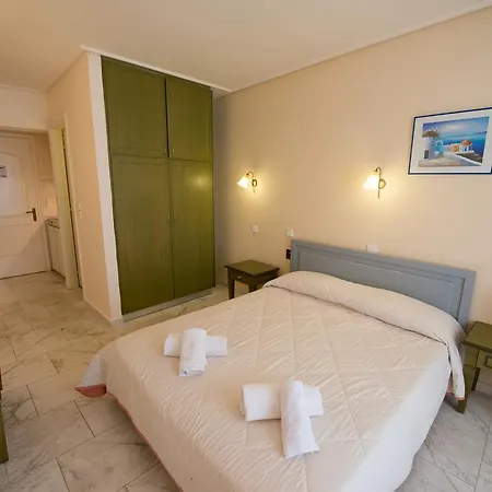 Hotel Niras 2*