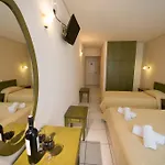 Hotel Niras