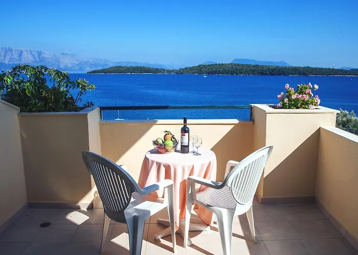 Niras Hotel Nydri (Lefkada)