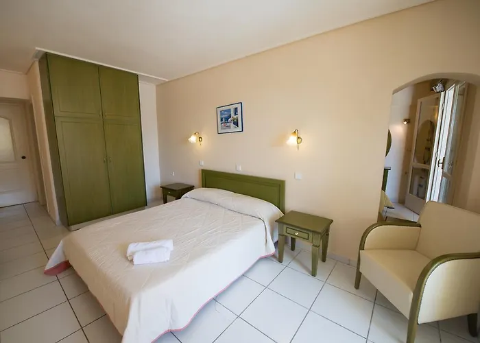 Niras Nydri (Lefkada)